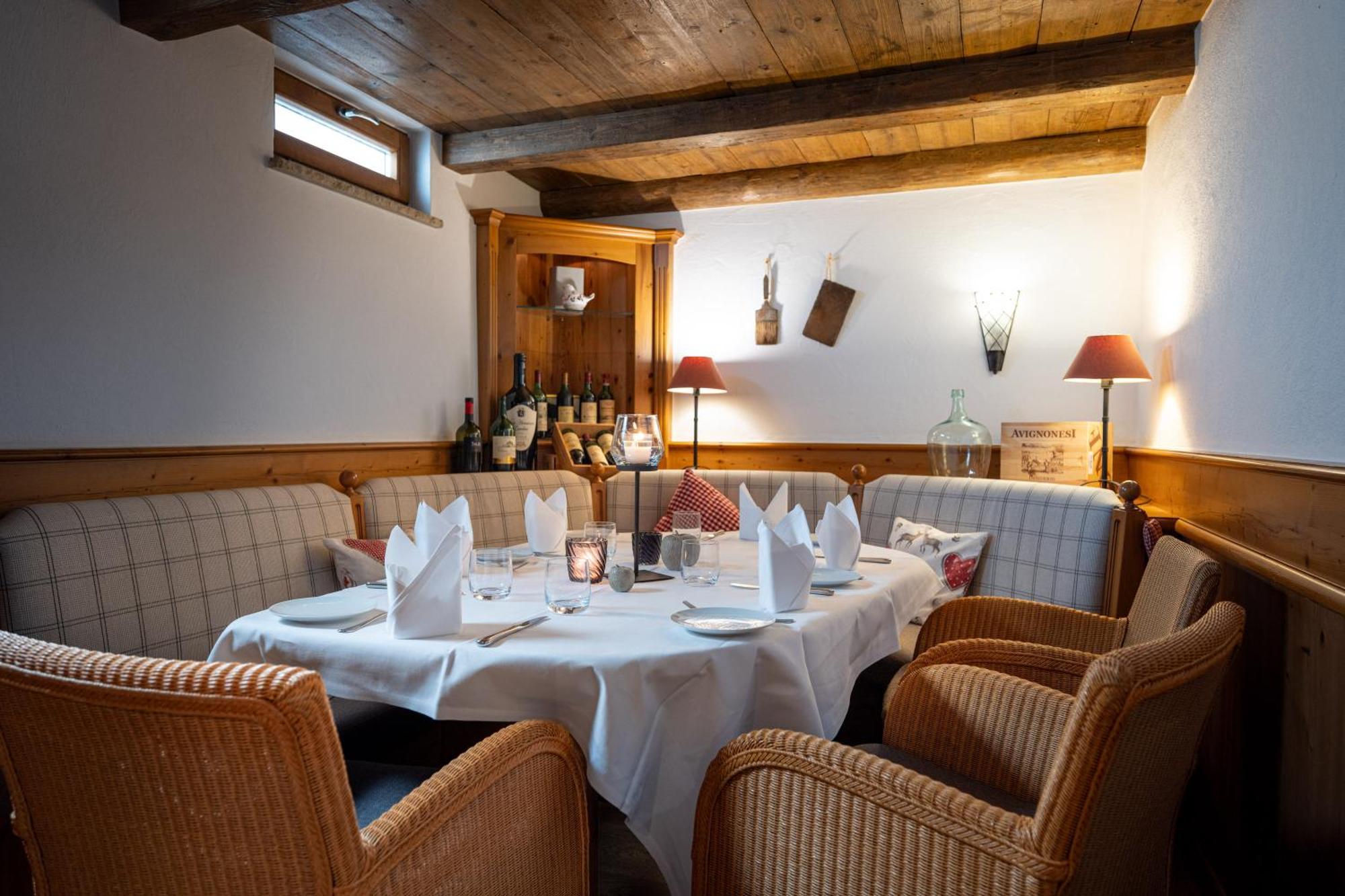 Hotel Gasthof Roessle Stetten am Kalten Markt Exteriér fotografie