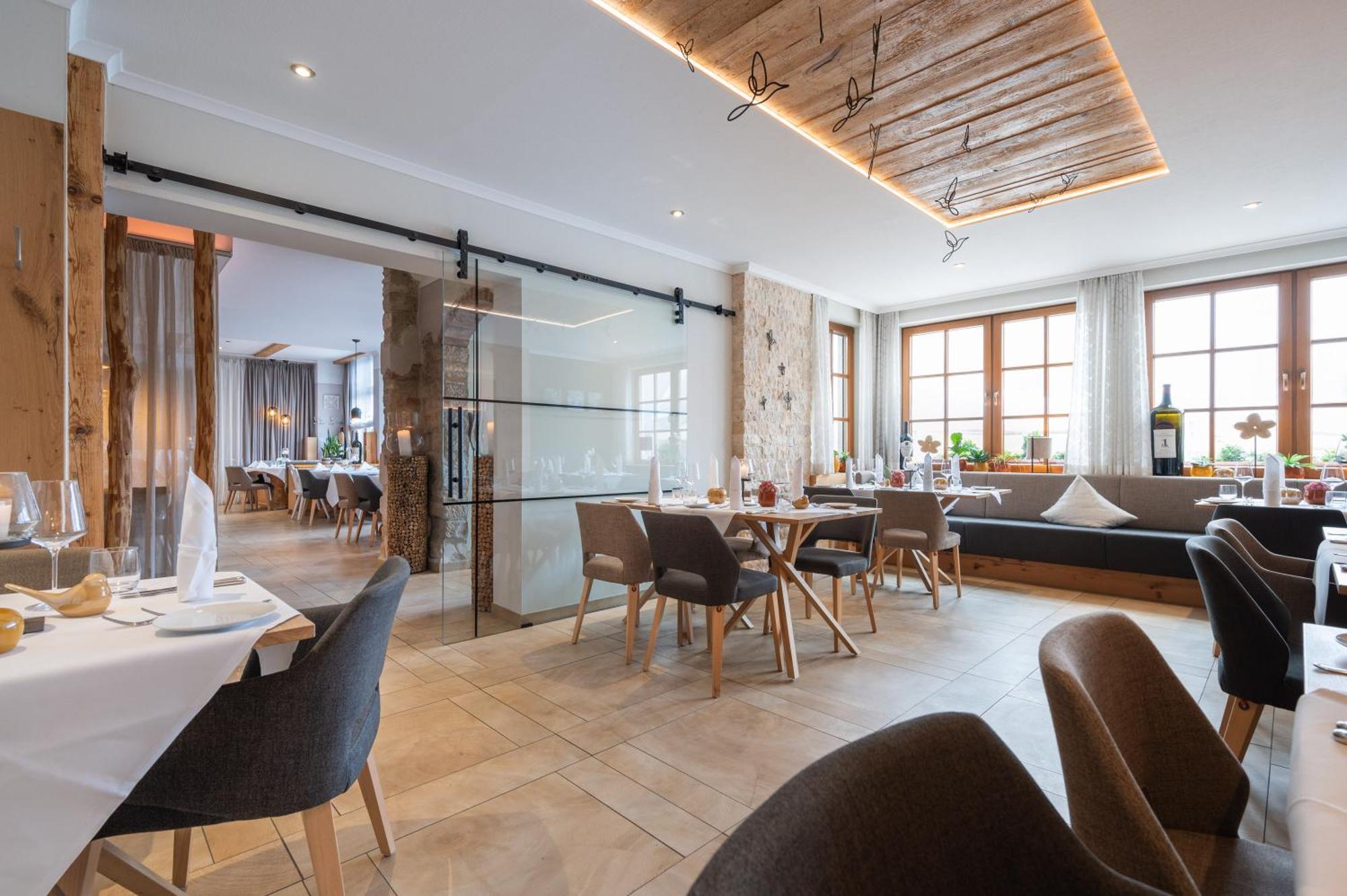 Hotel Gasthof Roessle Stetten am Kalten Markt Exteriér fotografie